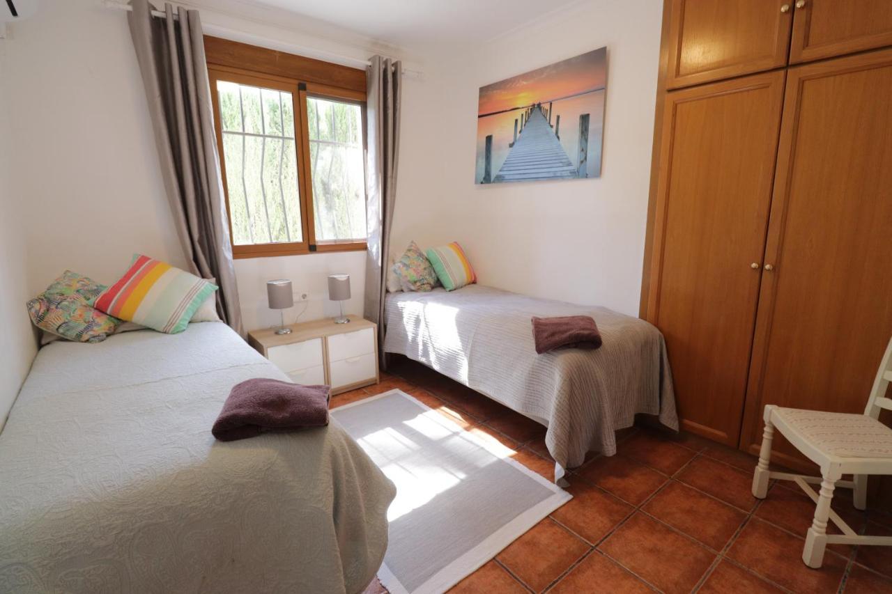 Wonderful Villa, Heated Pool, Near Beautiful Town Alboy Luaran gambar